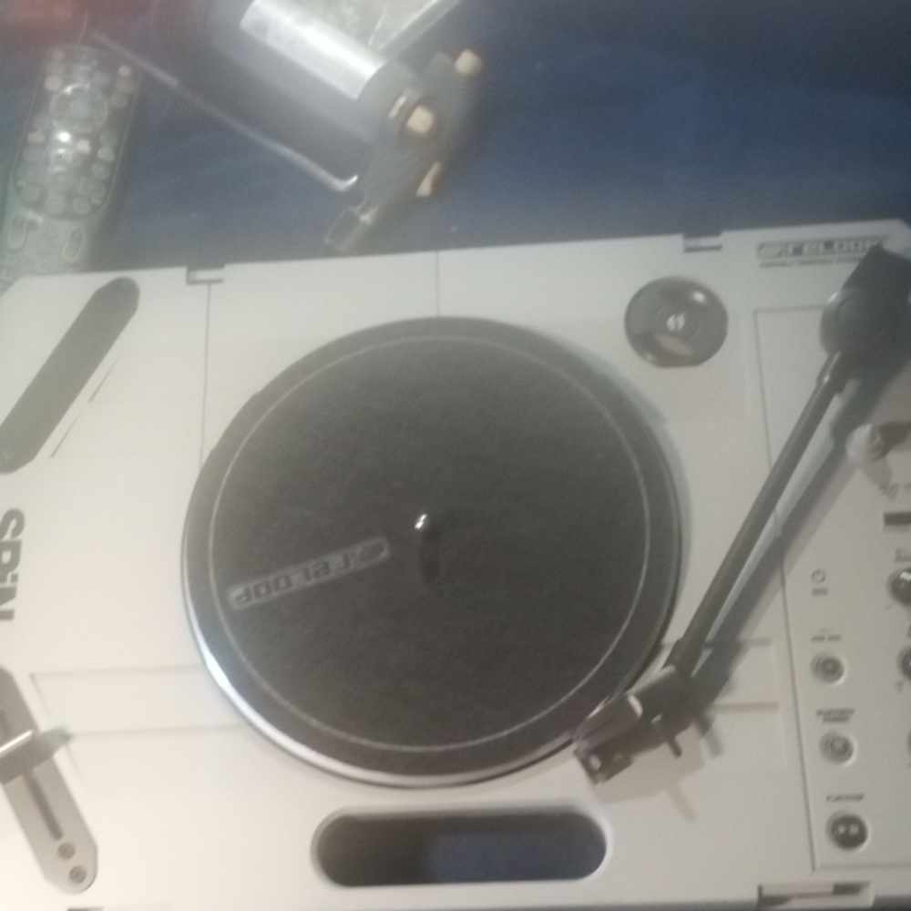Reloop portable turntable system